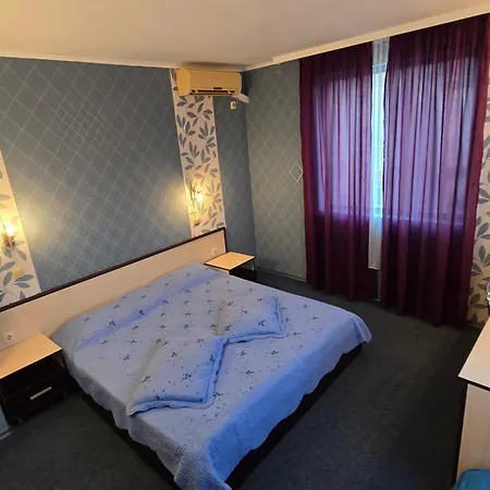 Excelsior Guest House Affittacamere Ravda