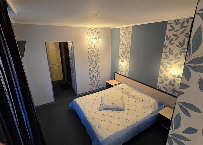 Excelsior Family Къща за гости