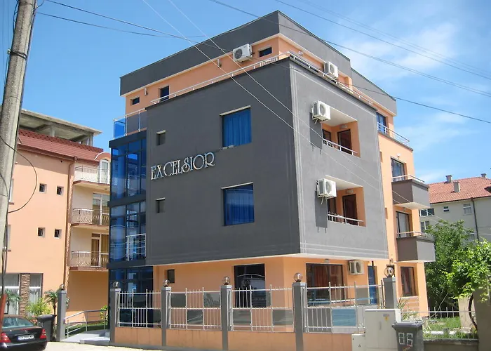 Къща за гости Excelsior Family Равда